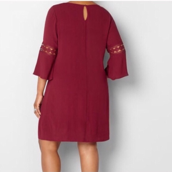 20W Avenue Crepe Crochet Quarter Sleeve Dress - Picture 2 of 10